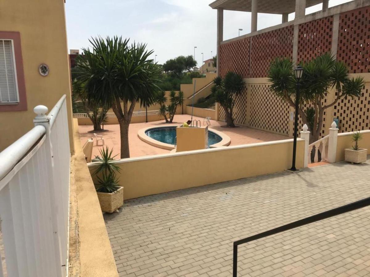 Amazing Villamartin House Sleeps 6 With Pool Villacosta Exteriör bild